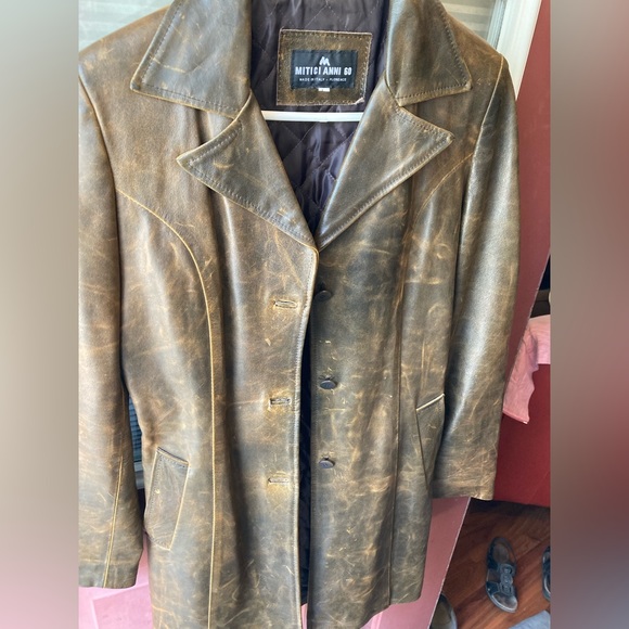 Vintage Mitici Anni 60 distressed leather coat. Made in Italy. - Picture 2 of 8